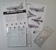 KÄYTETTY Trumpeter 1/72 BAC Lightning F.6/F.2A