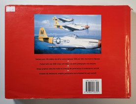 KÄYTETTY Aircraft of World War II -kirja