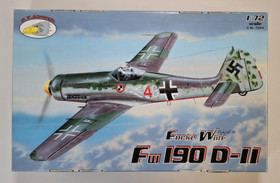 KÄYTETTY R.V. Aircraft 1/72 Focke Wulf Fw 190 D-11