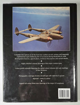 KÄYTETTY American Warplanes of World War II -kirja