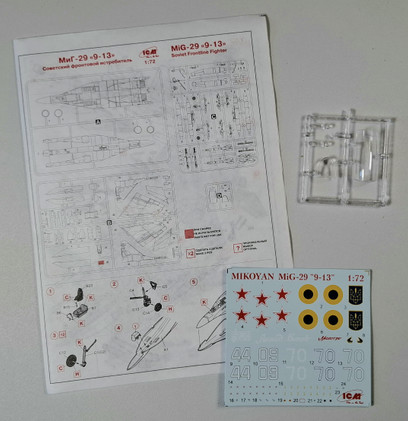 KÄYTETTY ICM 1/72 MiG-29 