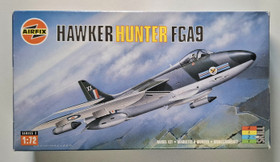 KÄYTETTY Airfix 1/72 Hawker Hunter FGA9 + lisäosia
