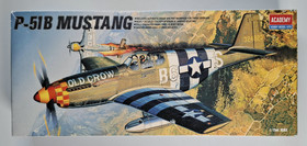 KÄYTETTY Academy 1/72 P-51B Mustang