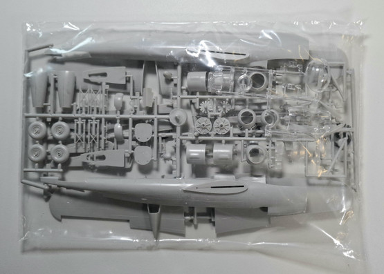 KÄYTETTY Revell 1/72 Dornier Do 217K-1 + lisäosia