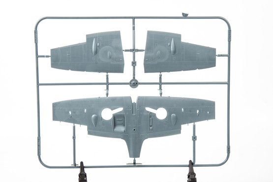 Eduard 1/48 Spitfire Story: Malta (Limited Edition DUAL COMBO)