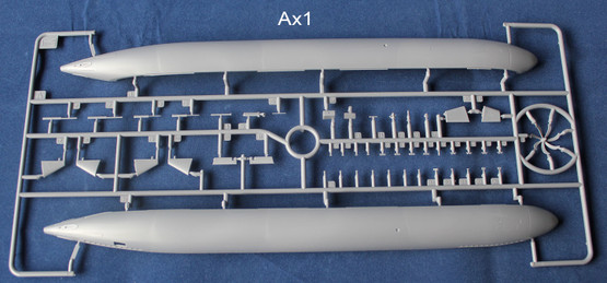 Riich.Models 1/350 USS Los Angeles '688' Class SSN w/DSRV-1