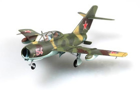 Hobby Boss 1/72 MiG-15UTI Midget