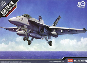 Academy 1/72 USN F/A-18E VFA-143 