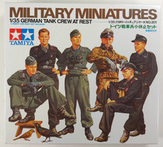 Tamiya 1/35 German Tank Crew At Rest