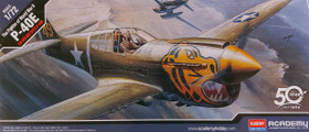 Academy 1/72 P-40E