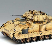 Academy 1/35 M2A2 Bradley 