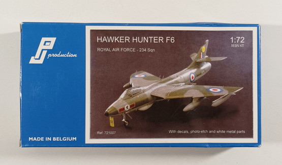 KÄYTETTY PJ Production 1/72 Hawker Hunter F6