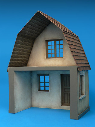 MiniArt 1/35 Polish Village House