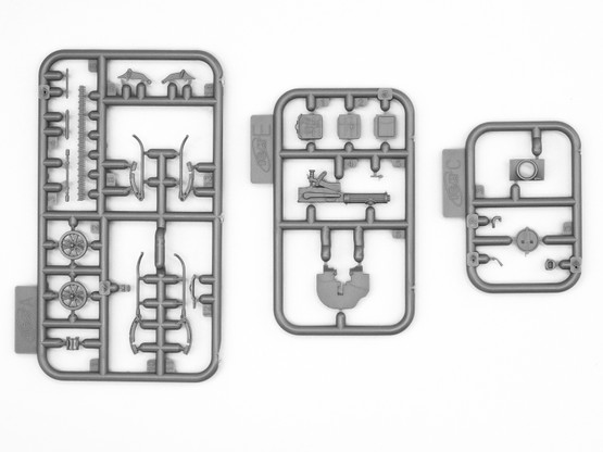 ICM 1/35 Soviet Maxim Machine Gun (1941)
