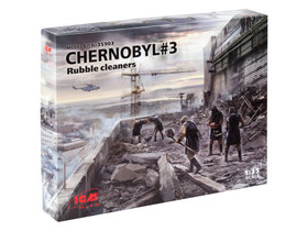 ICM 1/35 Chernobyl #3 Rubble Cleaners