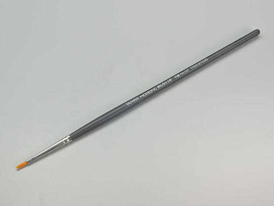 Tamiya High Finish Flat Brush No.02 sivellin