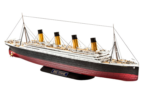 Revell 1/700 R.M.S. Titanic