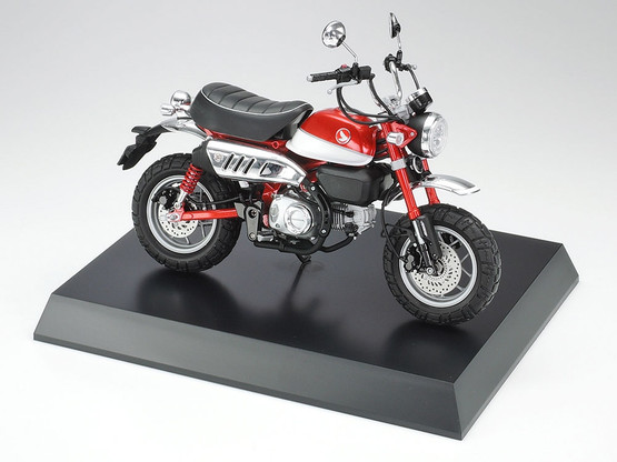 Tamiya Display Base (Small/Surface 148x108mm)
