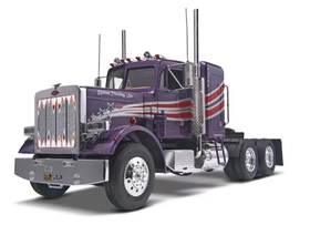 Revell 1/25 Peterbilt 359 Conventional without Trailer