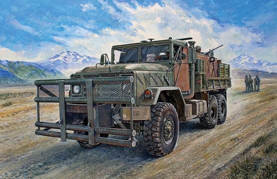 Italeri 1/35 M923 