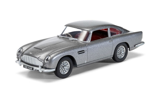 Airfix 1/43 Aston Martin DB5 aloituspakkaus