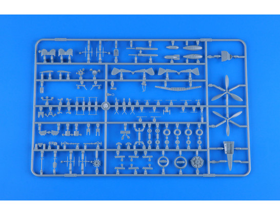 Eduard 1/72 Fw 190A-8/R2 (Profipack)