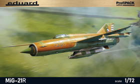 Eduard 1/72 MiG-21R (Profipack)