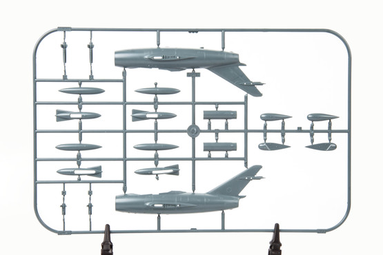 Eduard 1/72 UTI MiG-15 (Profipack)