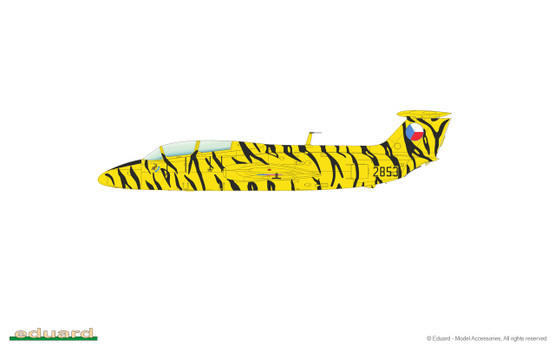 Eduard 1/72 L-29 Delfin (Profipack)