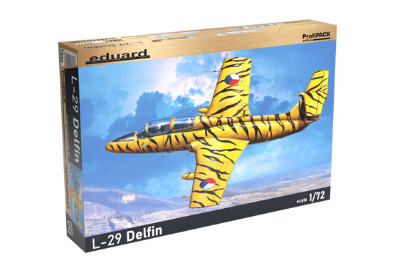 Eduard 1/72 L-29 Delfin (Profipack)