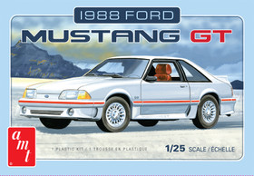 AMT 1/25 1988 Ford Mustang GT