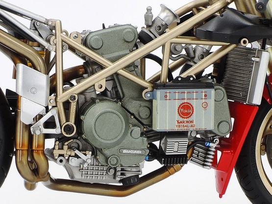 Tamiya 1/12 Ducati 916