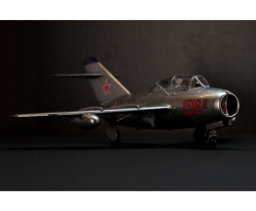 Eduard 1/72 UTI MiG-15 (Profipack)