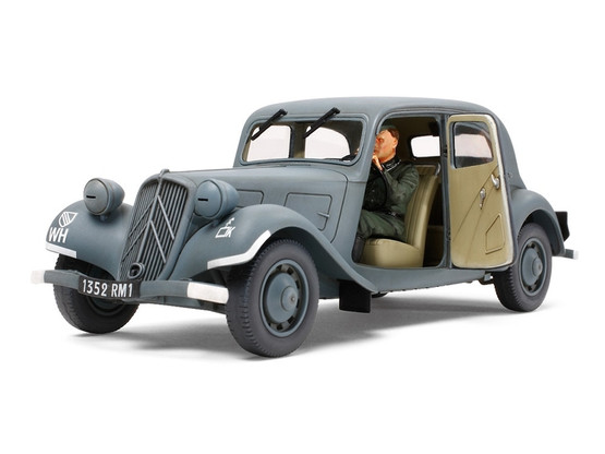 Tamiya 1/35 Citroën Traction 11CV Staff Car