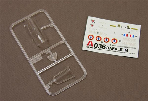Italeri 1/72 Rafale M