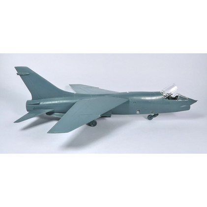 Sword 1/72 RF-8G Photo-Recon Crusader Over Vietnam