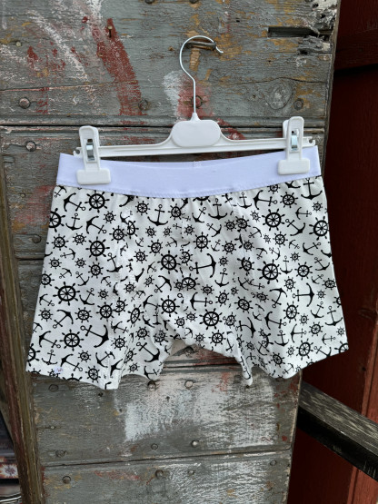 Boxerit, ankkuri valkoinen