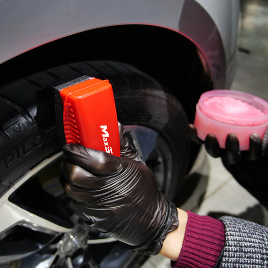 Muovi ja Kumipinnoitteen Levitystyyny Maxshine