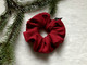 Scrunchie, Deep red