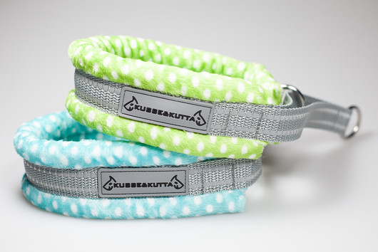 Kusse & Kutta 1/2-kiristävä panta, koko 3, lime valkoisilla pilkuilla