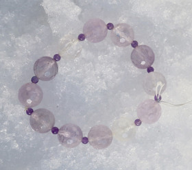 Rannekoru ametisti vaalea viistehiottu LILA1 