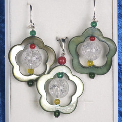 Korusetti riipus ja korvakorut simpukkakukka 25mm vuorikide ja akaatit