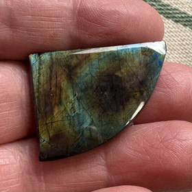 Spektroliitti kapussi. Ylämaa KSP35