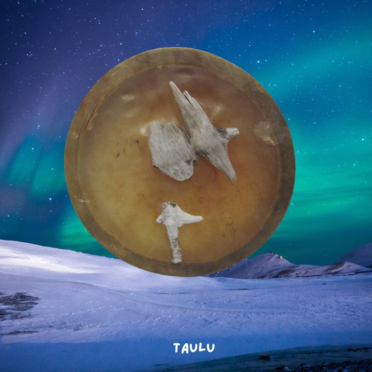 Taulu Rumpu on poron nahkaa, linnut puuta 