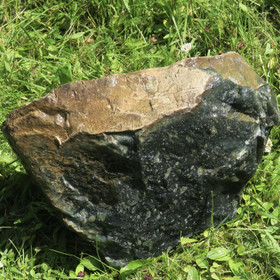 Jaloserpentiini raakakiviä 5kg erissä tukkuhintaan. Kittilä Suomi