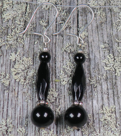 Korvakorut onyksi pitkät, zirkonikoristein Milla9