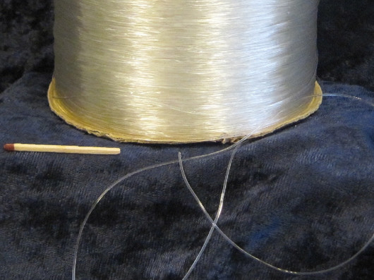 Silikoninauha 0,8mm x 1m, kestävä, metritavaraa