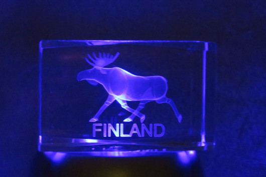 Kristallikuutio 6cm Hirvi, Finland