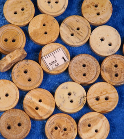 Nappi  maisemajaspis 15mm ruskea kivinappi