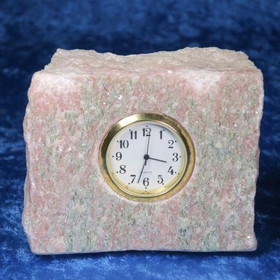 Pöytäkello marmori punavihreä lohkopala  A